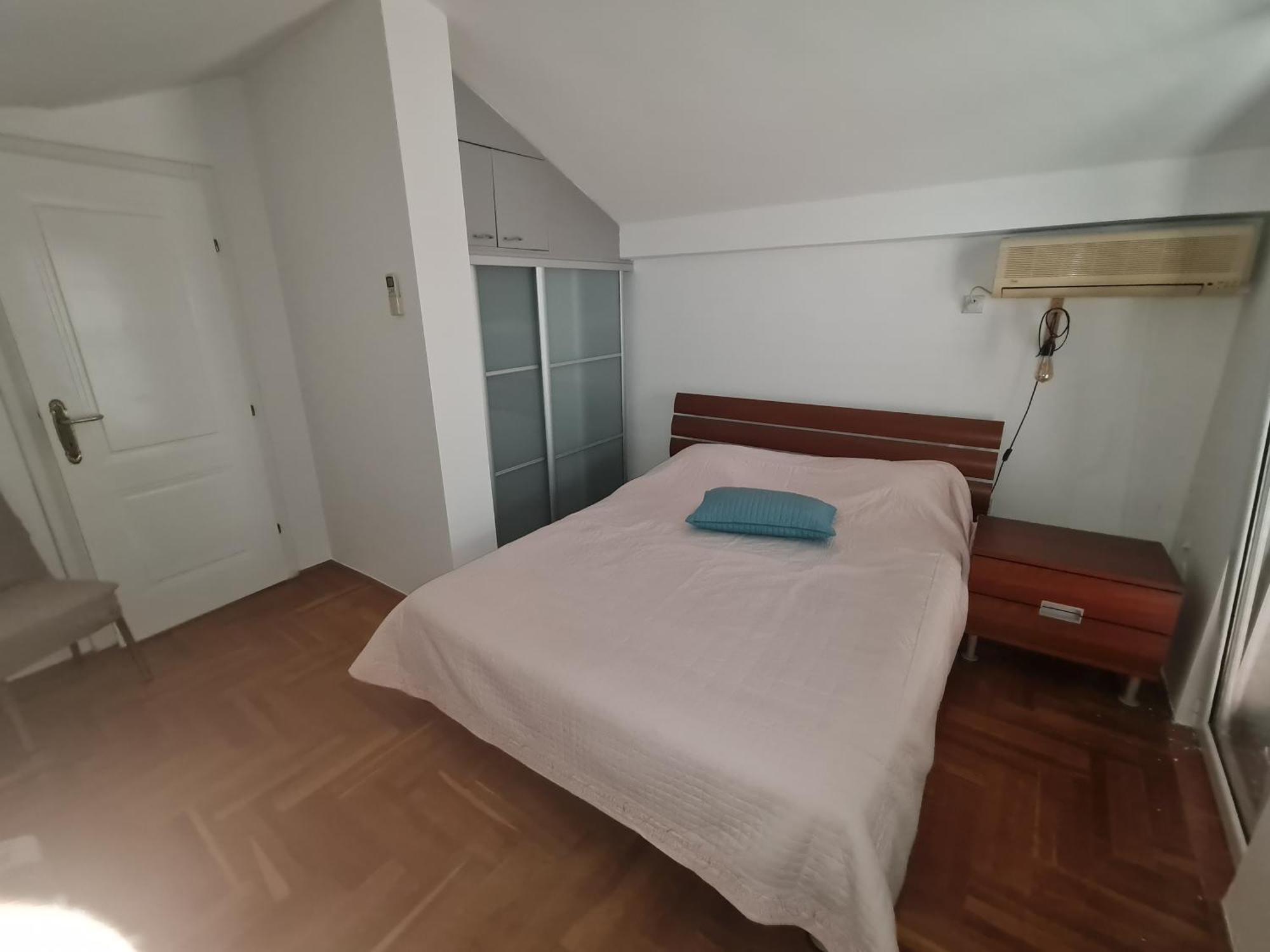 Nerina Apartment Petrovac Екстер'єр фото